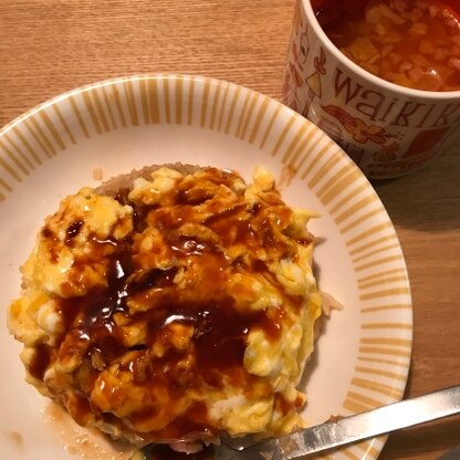 簡単にできました。
ご飯少なめ、玉ねぎ多めでも美味しかったです。
中濃ソースもなかったので焼きそばソースとウスターを半々ぐらいで、いい感じにできました。